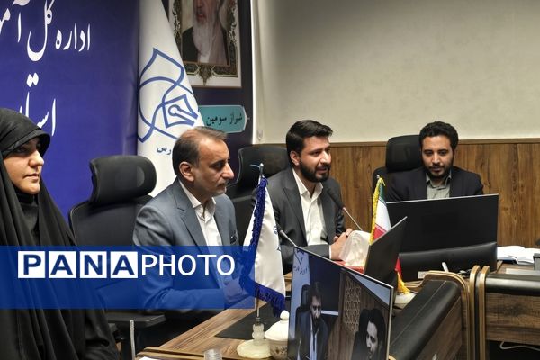 دیدار صمیمی خبرنگاران پانا با عضور شورای شهر شیراز