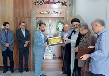 موفقیت چشمگیر مدرسه شهید مسعود درخشان در مسابقات درس‌هایی از قرآن