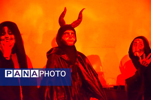 اجرای تئاتر سیاه و سفید به‌مناسبت شهادت حضرت زهرا(س) در کانون پرورش فکری کودکان و نوجوانان البرز