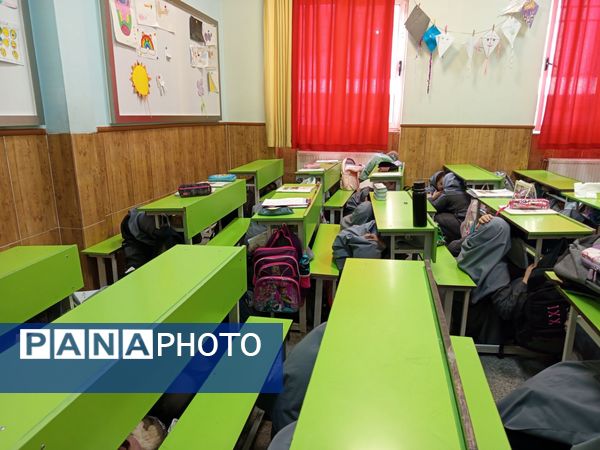 مانور زلزله در دبستان مصلی نژاد حضرت زینب(س)