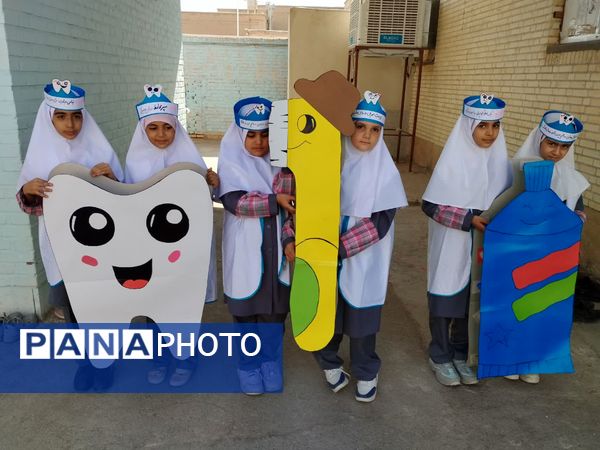 افتتاح نمادین طرح وارنیش فلوراید در دبستان شهید عامل هوشمند زارچ