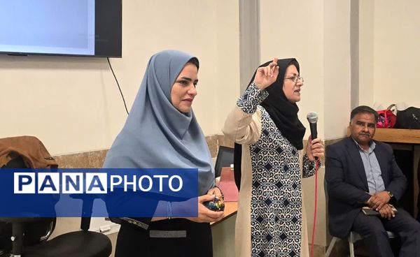 برگزاری کارگاه آموزشی دوره جامع اختلالات یادگیری در مجتمع آموزشی و تربیتی شایقی