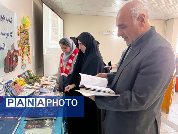 افتتاح نمایشگاه کتاب در کانون‌های فرهنگی‌تربیتی نوخندان