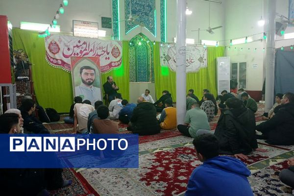 حضور دانش‌آموزان معتکف ناحیه دو شهرری در جلسات بصیرتی