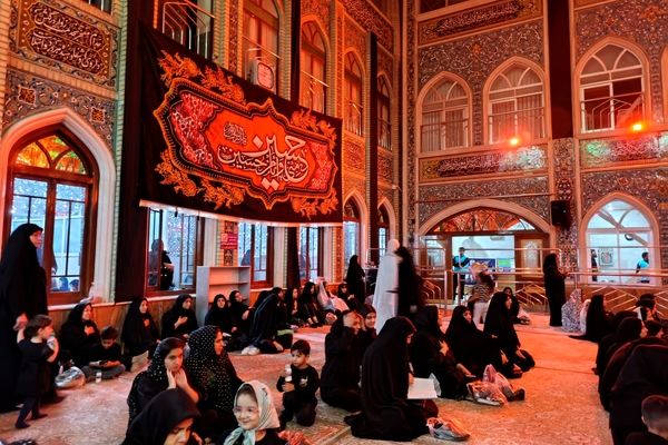 برگزاری مراسم عزاداری شب عاشورا در تکیه ابوالفضلی نیشابور 