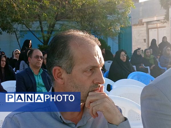  اولین مجمع انجمن اولیا و مربیان در دبیرستان فاطمیه