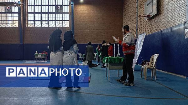  برگزاری اولین جشنواره علمی ،مهارتی و آموزشی ویژه مراقبین سلامت در ناحیه ۲کرج 