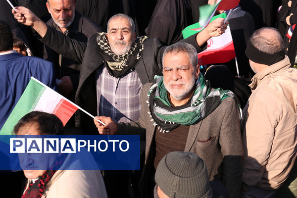 حس و حال نوجوانان در جشن چهل و ششمین سالگرد پیروزی انقلاب اسلامی 