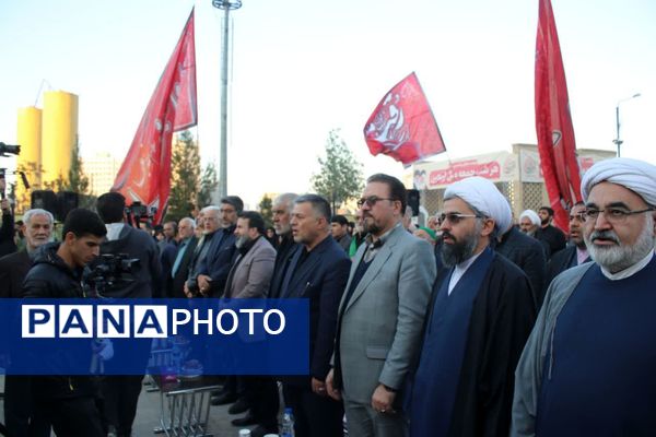 استقبال باشکوه مجاوران امام مهربانی‌ها از میهمانان بیست و دومین اجلاسیه بین‌المللی پیرغلامان حسینی در مشهد