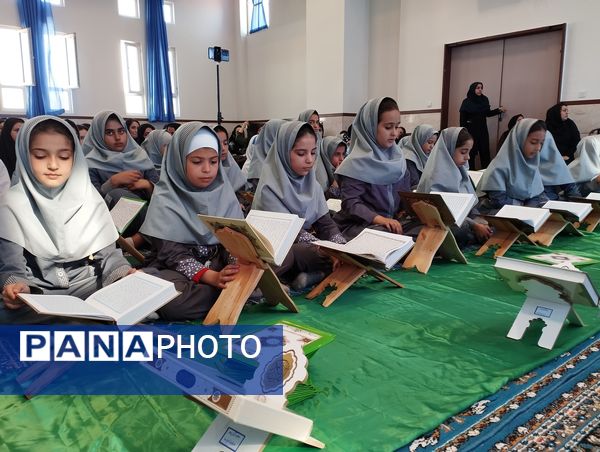 مراسم تقدیر از اهدا عضو دانش‌آموزی جان آفرین
