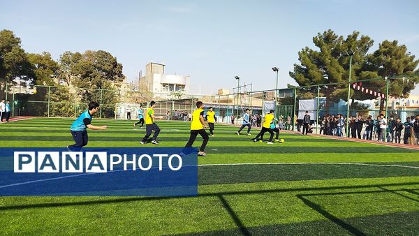 گذری بر روز های دوم و سوم از مسابقات فوتبال دبیرستان شاهد ابوذر غفاری نیشابور 