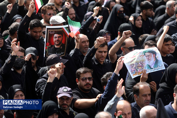 تشییع شهدای اقتدار در تهران - 2