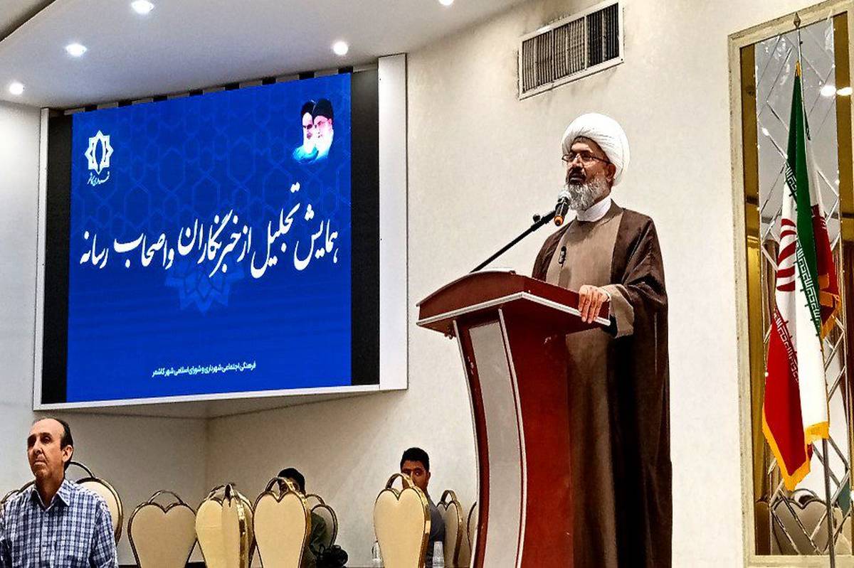 خبرنگاران انقلابی با پیامرسانی درست میتوانند گرههای فرهنگی و اجتماعی را باز کنند