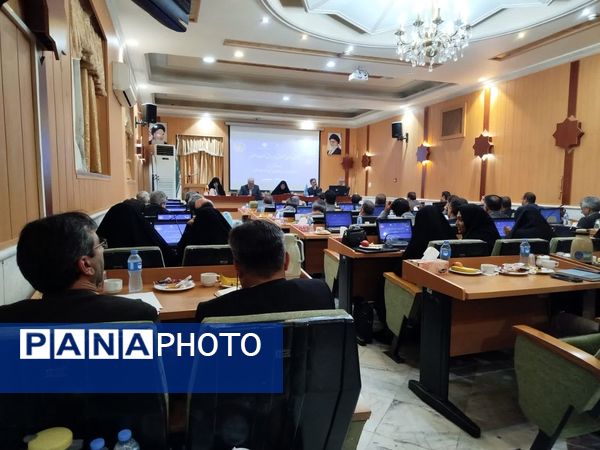حضور معاون وزیر در شورای اداری آموزش و پرورش خراسان رضوی؛ بررسی دغدغه‌های مدیران مدارس سمپاد
