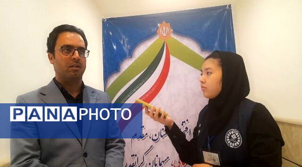  گردهمایی مدیران مدارس ناحیه ۷ در مشهد