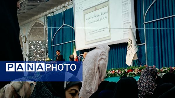 انس با قرآن در امامزاده سید حمزه