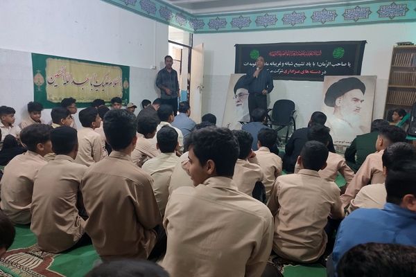 سیره حضرت زهرا (س) باید در متن برنامه‌های تربیتی مدارس قرار گیرد