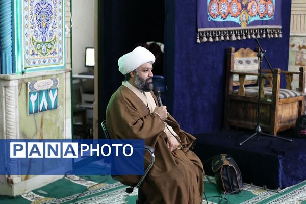 دیدار امام جمعه باقرشهر و کهریزک با معتکفین