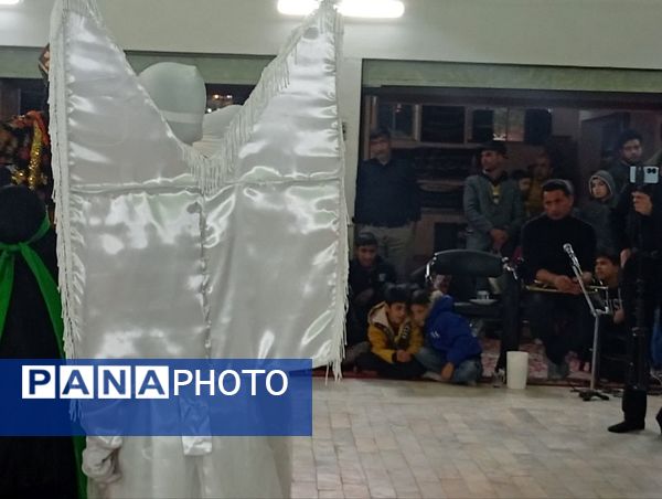 اجرای نمایش و شبیه خوانی دهه فاطمیه در تکیه ابوالفضلی روستای فدافن