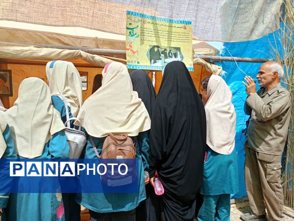 بازدید دانش آموزان دبستان سمیه از کنگره ملی شهید مدرس