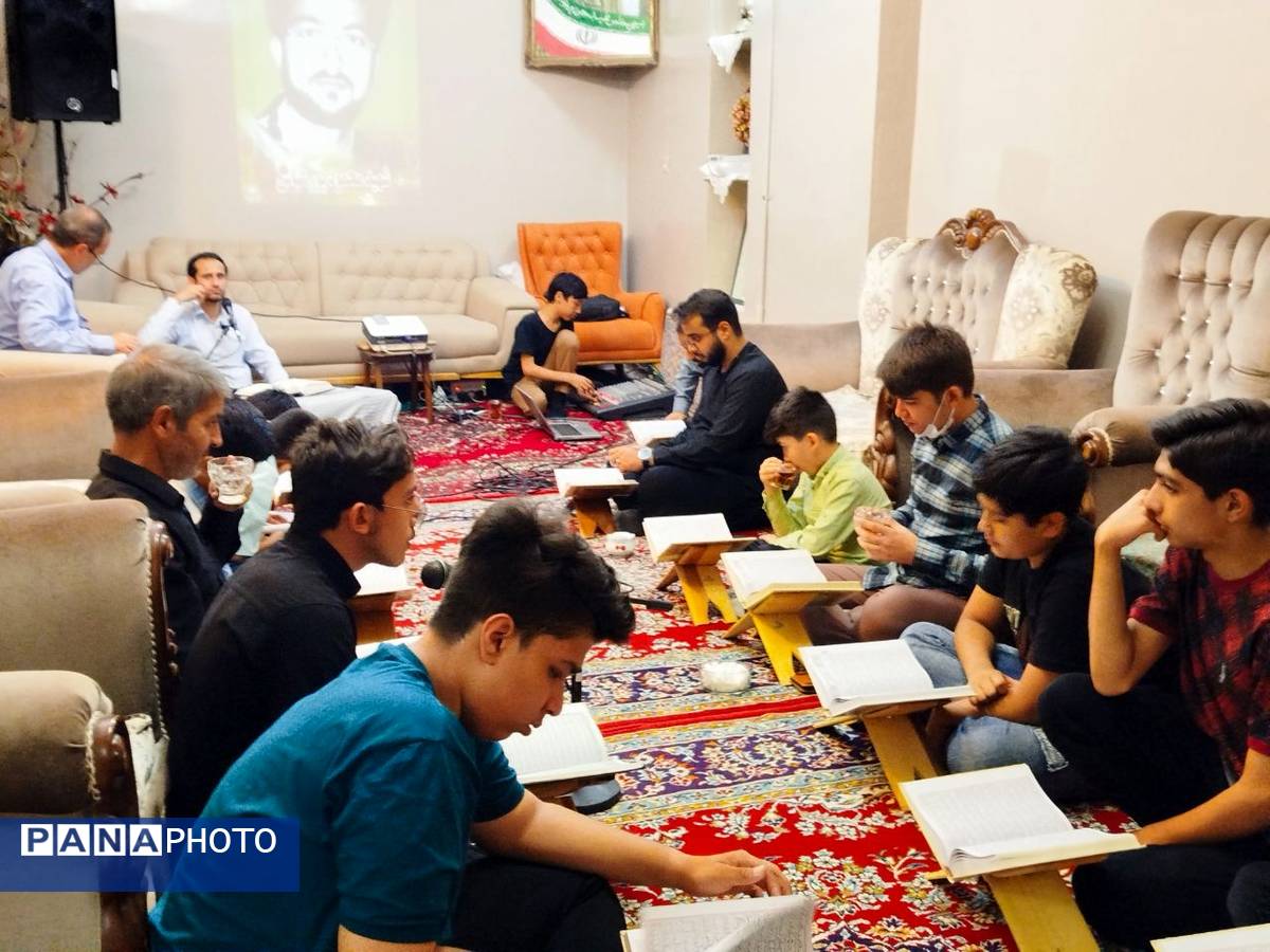  آغاز محفل قرآنی ‘چهل شب با چهل شهید’ در کاشمر 