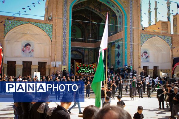 عزاداری رحلت پیامبر(ص) و شهادت امام حسن(ع) در صحن آستان مقدس سلطانعلی(ع) مشهداردهال کاشان