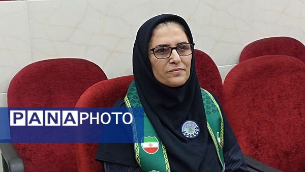 همایش تجلیل از مربیان و اعضای پیشتاز در محمودآباد 