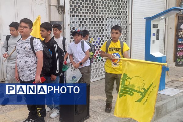 بزرگ مردان کوچک به سرزمین نور رهسپار شدند