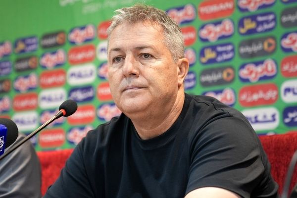  داوران جلوی وقت کُشی را بگیرند/ تلاش بازیکنانم رضایت‌بخش بود