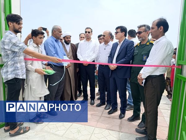 هفته دولت در جاسک؛ از تجلیل کادر درمان تا افتتاح مزرعه ۲۰ هکتاری میگو