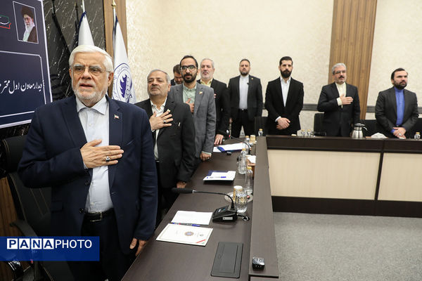 دیدار معاون اول رئیس‌جمهور با اعضای باشگاه و مدال‌آوران المپیادی