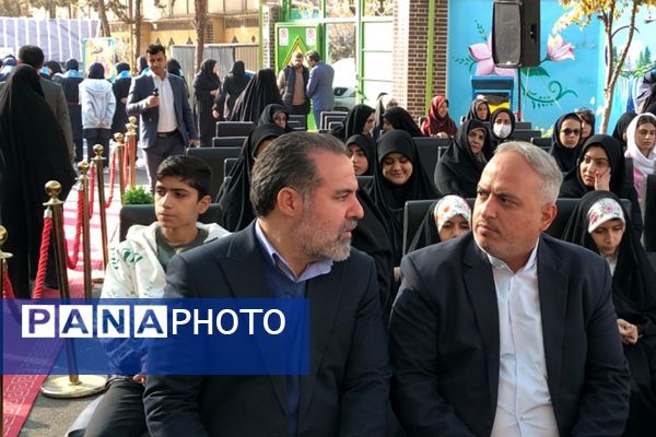 آیین نواختن زنگ پژوهش در ناحیه دو شهرری 