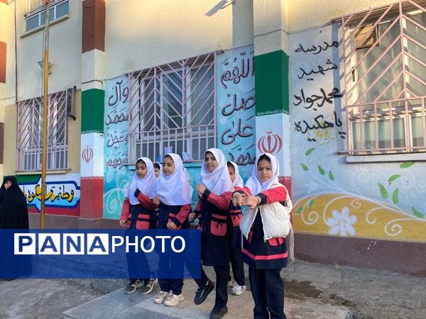 صبحگاه در مدرسه پاهکیده املش