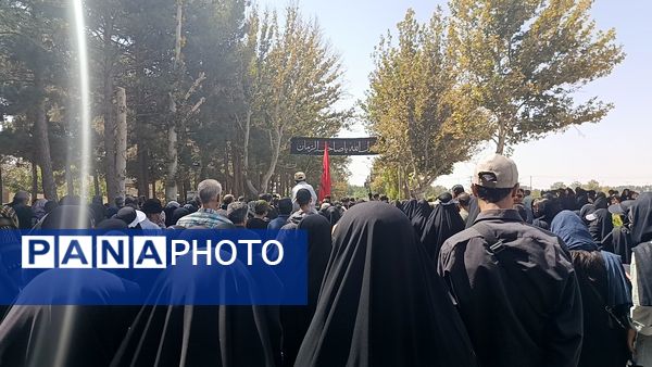 مراسم جاماندگان اربعین در شهرستان نیشابور همراه با برنامه های متنوع برگزار شد 