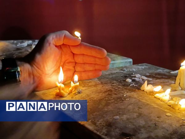 شمع‌های اشک و آه مشهد در سوگ شام غریبان