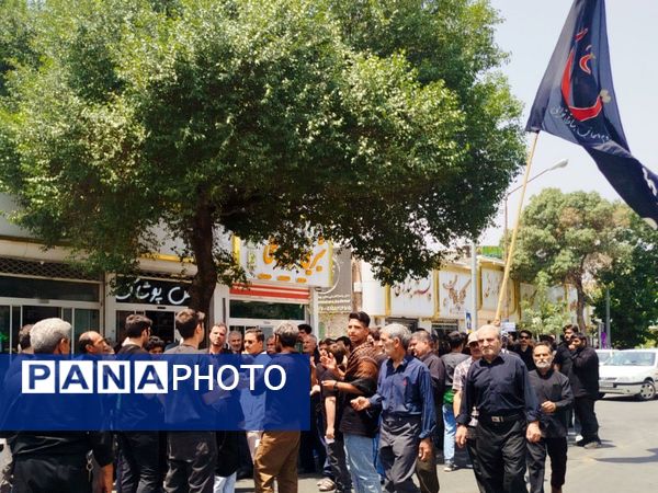  دسته‌های حسینی در راه هیئت علی اکبری کاشمر