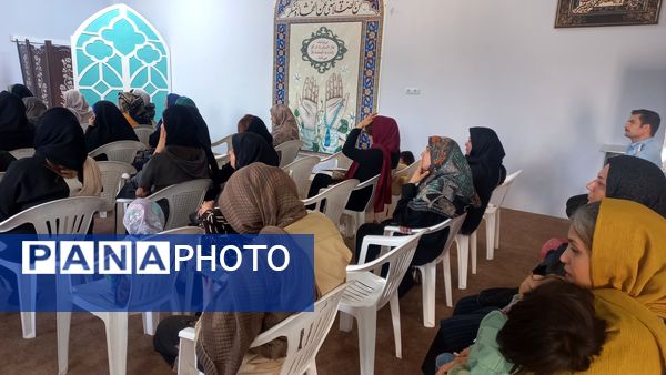 جلسه آموزش خانواده در دبستان لطیفه 