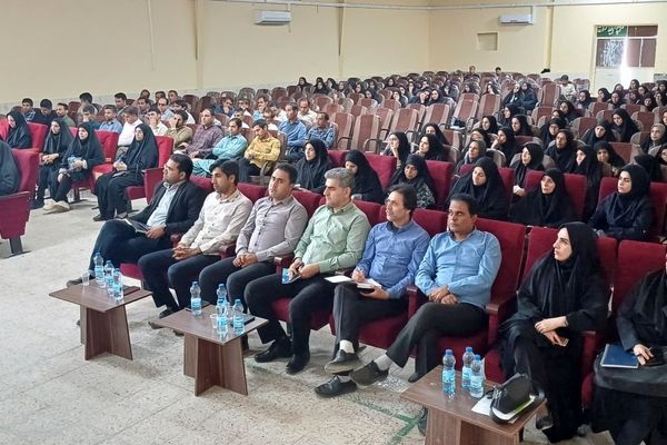 آغاز «مسیر معلمی» در قلعه‌گنج