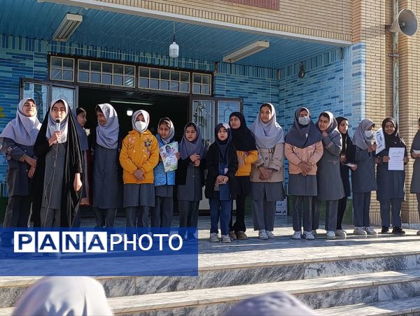 معرفی کاندیداهای شورای دانش آموزی در دبستان شهید ترابی 