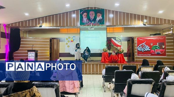 جشن صمیمانه شب یلدا  مدرسه شهید ابراهیمی باخرز