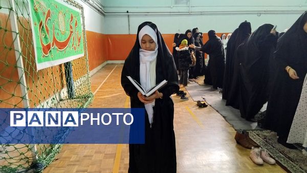 جشن چلچراغ آیه‌ها در سالن ورزشی ۲۲ بهمن اهر