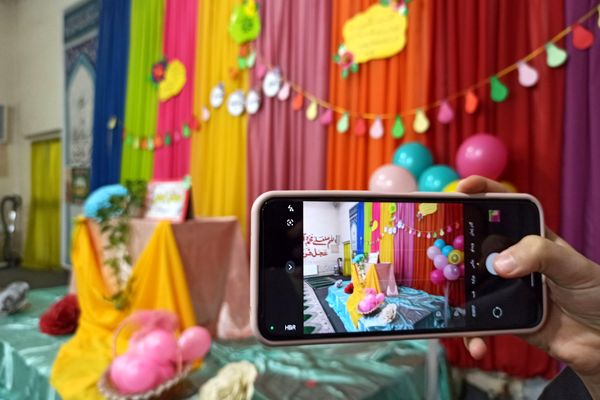 برگزاری جشن روز مادر در دبستان ایمان رباط‌کریم