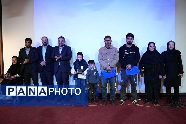 روز دانشجو ، روز طلایه داران آینده 