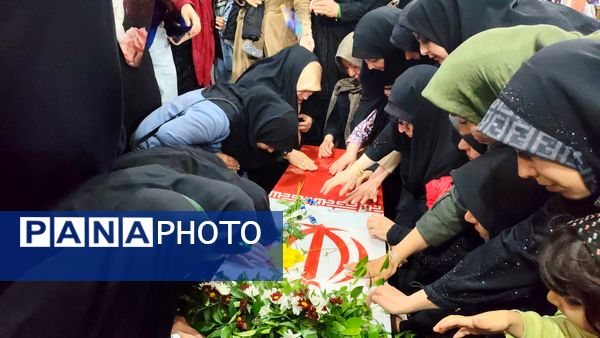 تشییع پیکر شهید گمنام در نیشابور