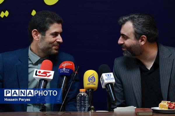 نشست خبری مشترک معاون آموزش ابتدایی و مدیرکل ارزیابی عملکرد وزارت آموزش و پرورش