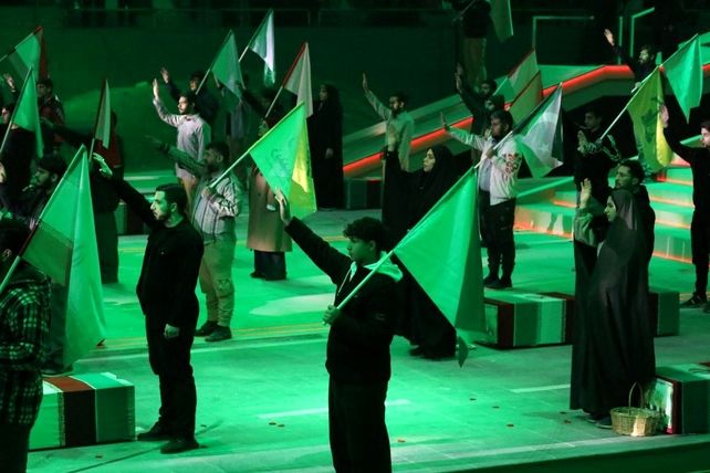 اجرای نمایش «راهبندان» در سومین شب از کنگره ملی 5580 شهید استان البرز