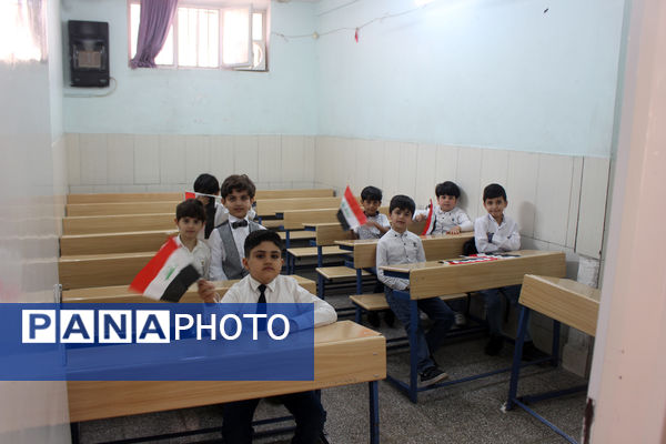 بازدید وزیر آموزش و پرورش عراق از یک مدرسه در قم