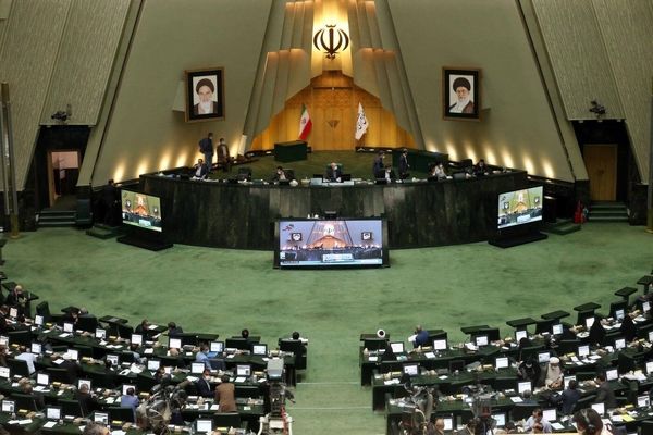 ناظران هیأت رئیسه مجلس دوازدهم در سال دوم انتخاب شدند