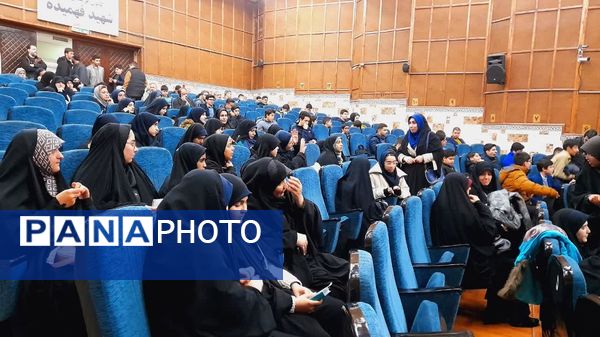 برگزاری چهل‌و‌سومین دوره مسابقات قرآن، عترت و نماز دانش‌آموزی در کانون فرهنگی و تربیتی شهید فهمیده کرج