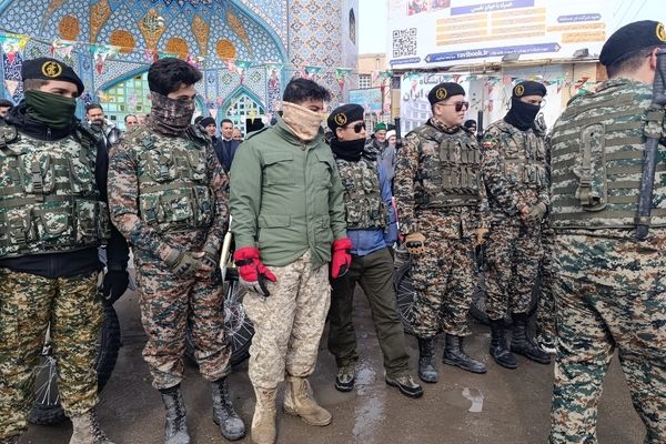 راهپیمایی ۲۲ بهمن در آشخانه